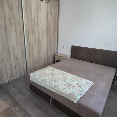 Scape Apartment